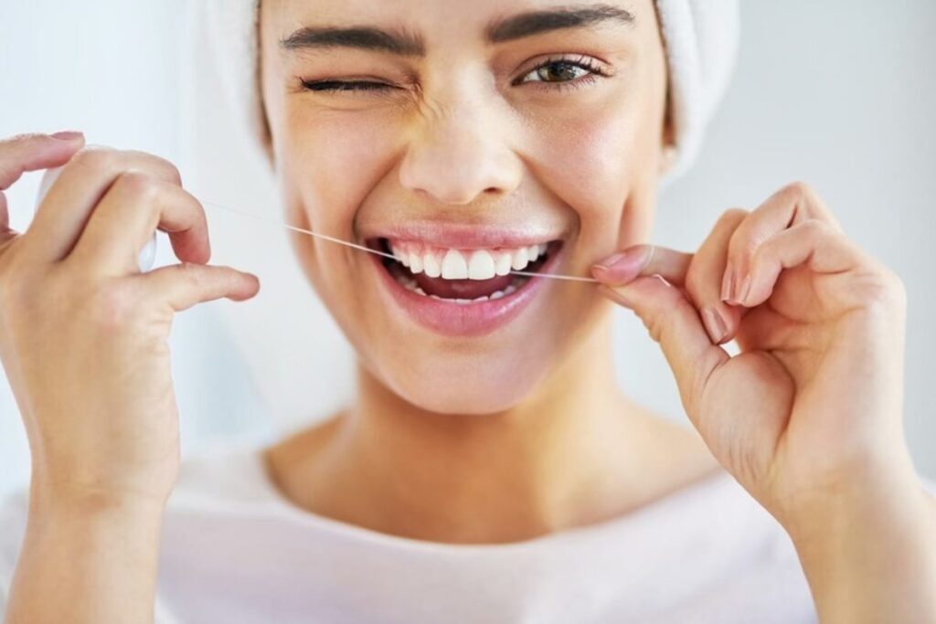 teeth cleaning methods at home