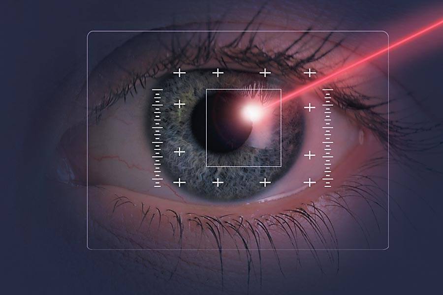 laser eye surgery with traditional corrective lenses